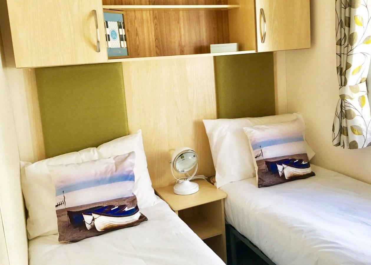 Barmouth Bay Holiday Park Llanddwywe ภายนอก รูปภาพ