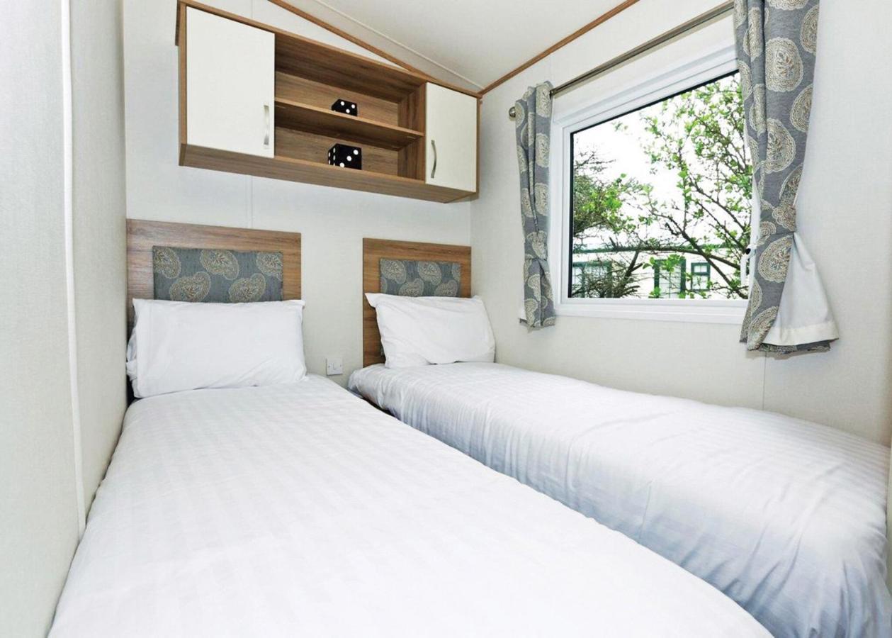 Barmouth Bay Holiday Park Llanddwywe ภายนอก รูปภาพ